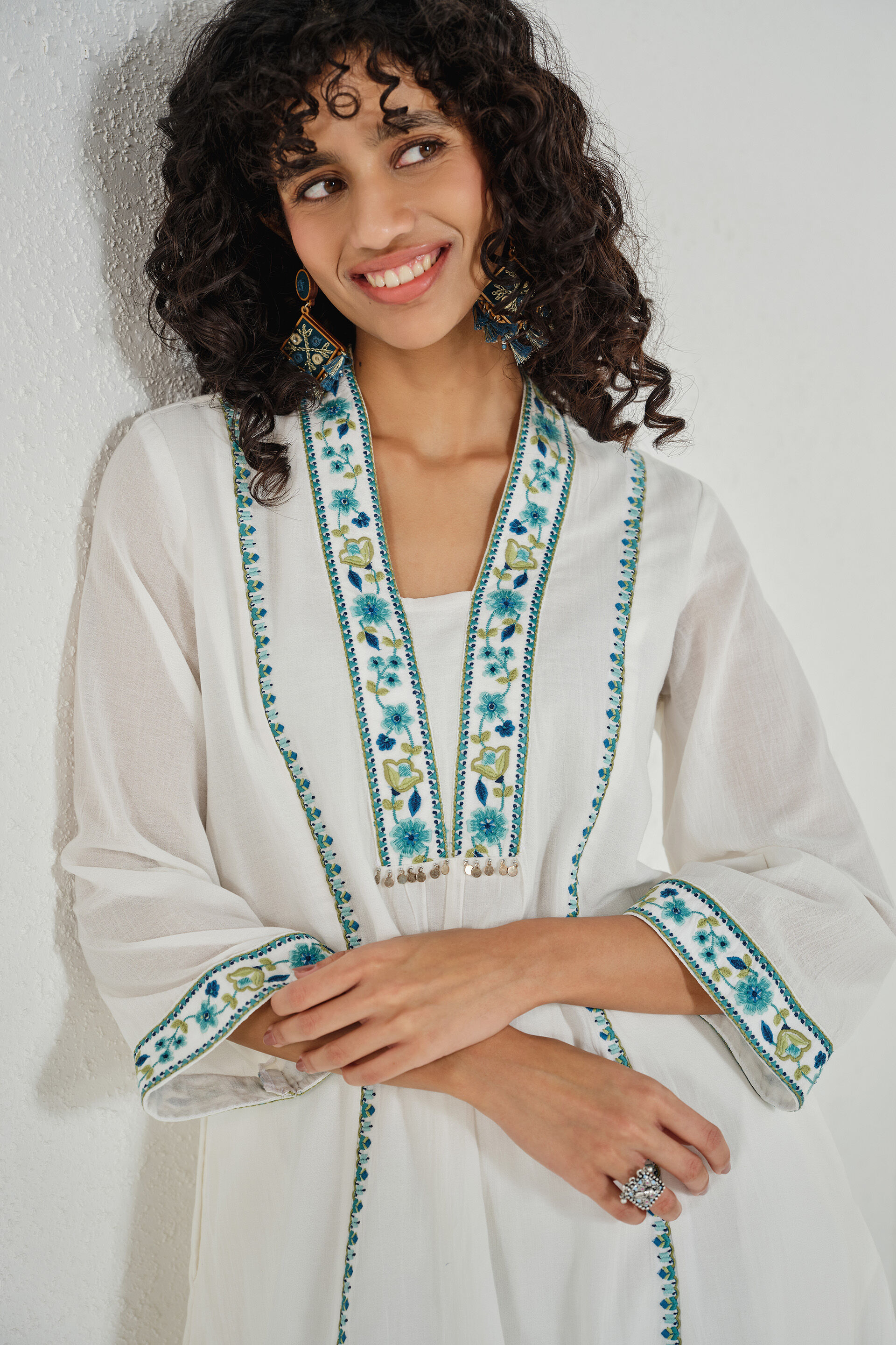 Araya Embroidered White Kurta, White, image 2